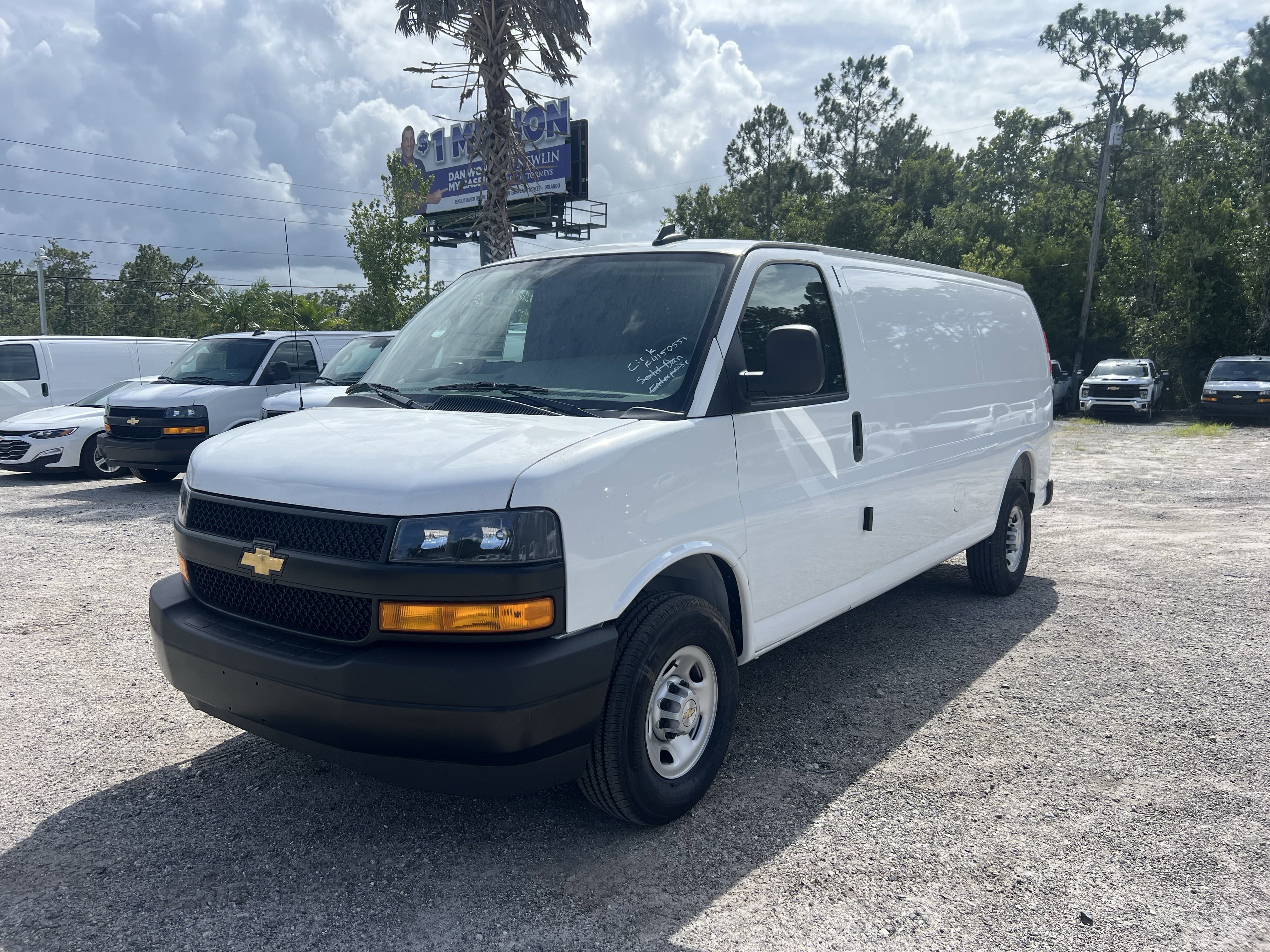 2025 Chevrolet Express Cargo Work Van's photo