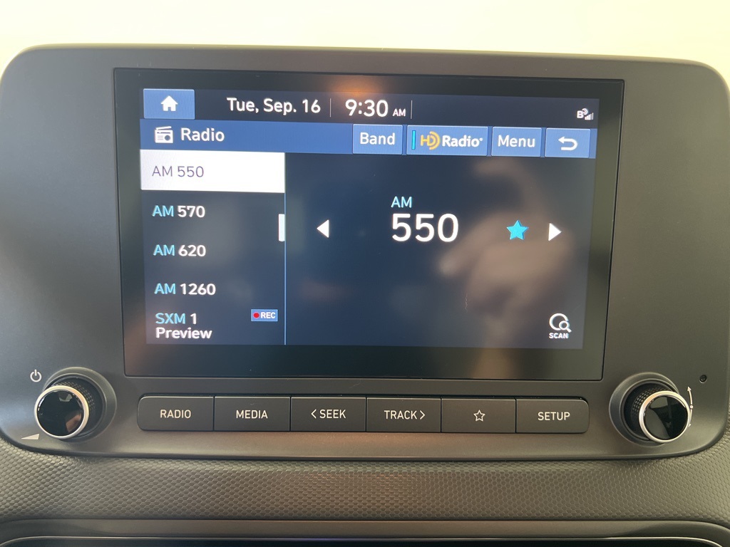 2023 Hyundai Kona SEL photo 21
