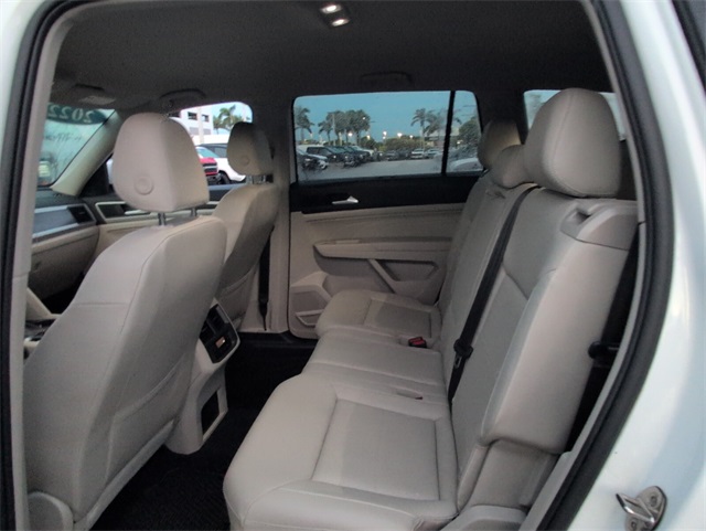 2022 Volkswagen Atlas SE photo 8
