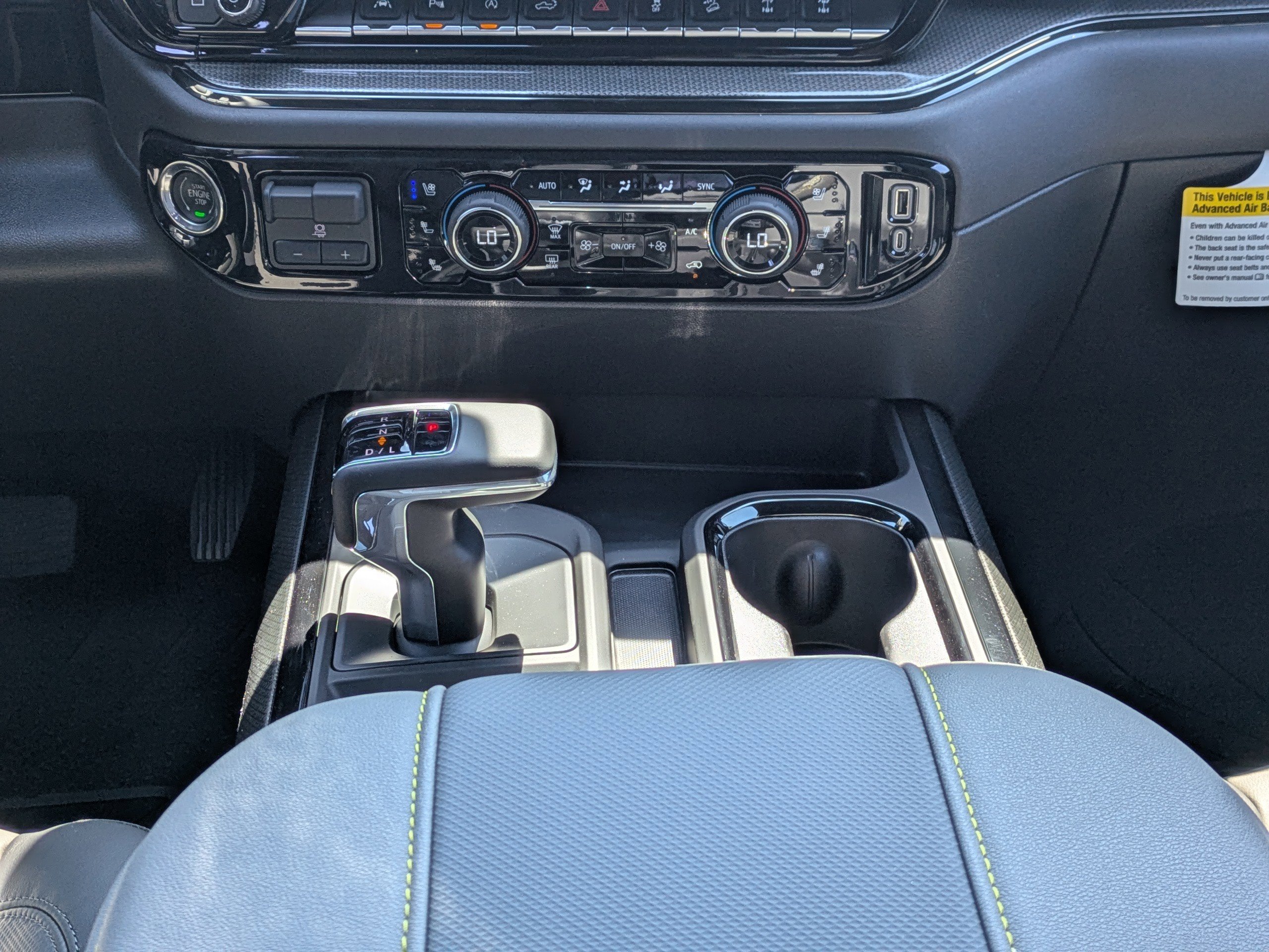 2025 Chevrolet Silverado 1500 ZR2 photo 15