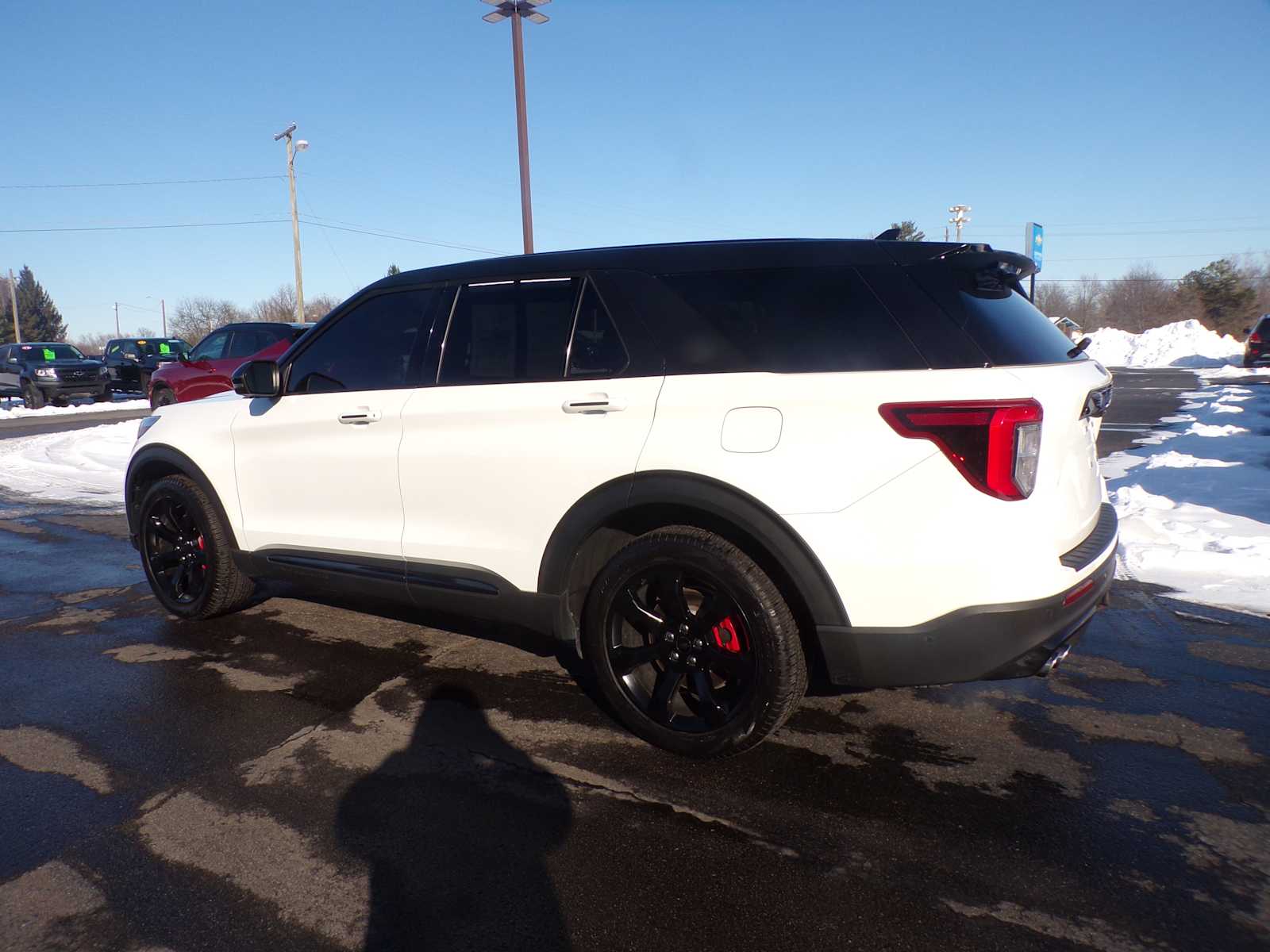 2021 Ford Explorer ST photo 5
