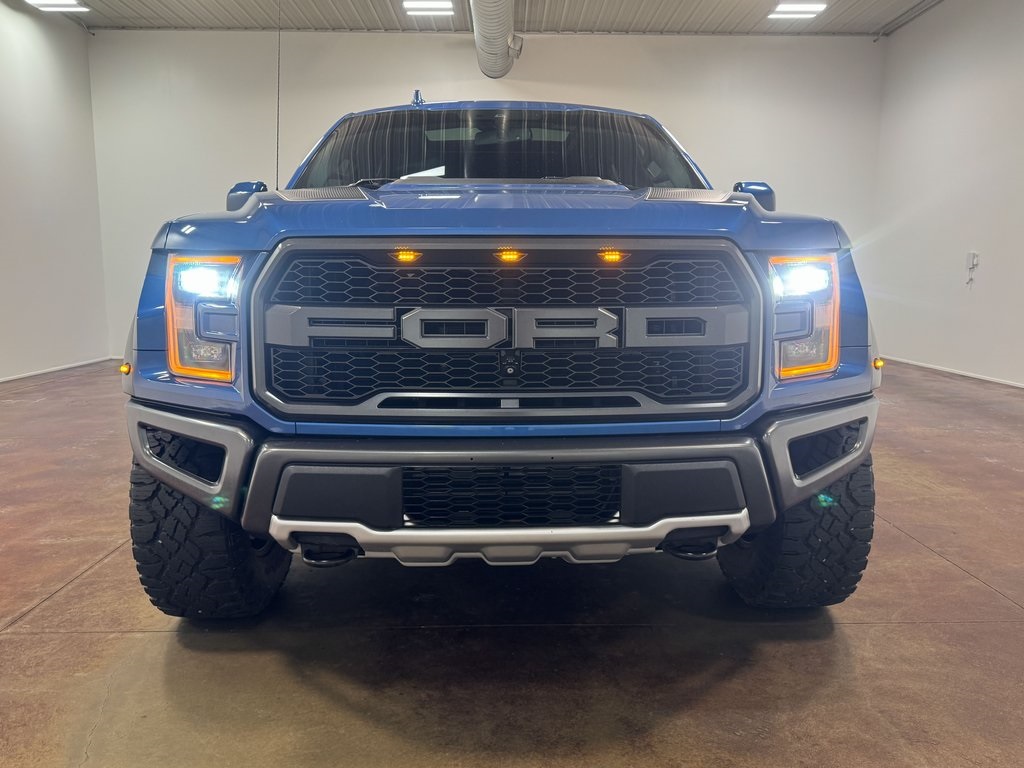 2020 Ford F-150 Raptor photo 38