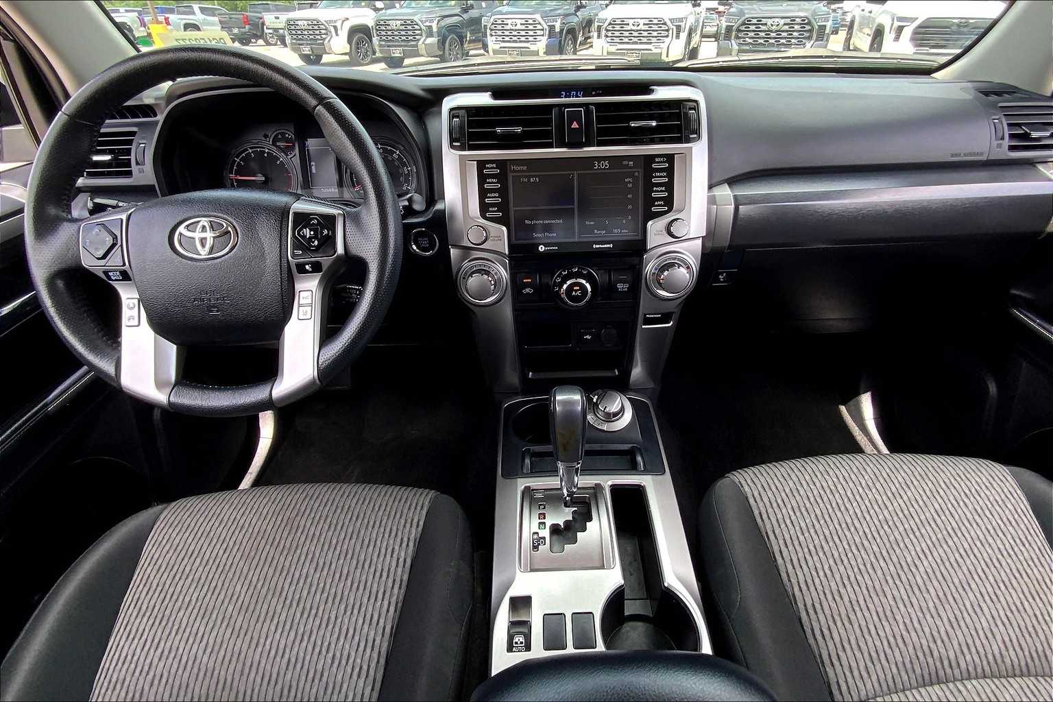 2023 Toyota 4Runner SR5 photo 14