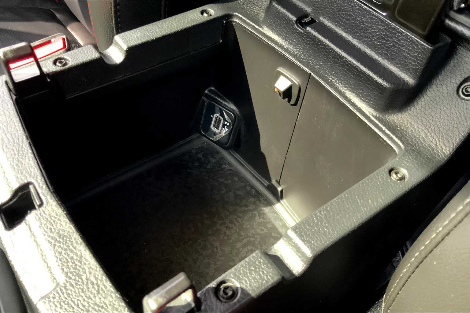 2021 Jeep Wrangler Unlimited Rubicon photo 31