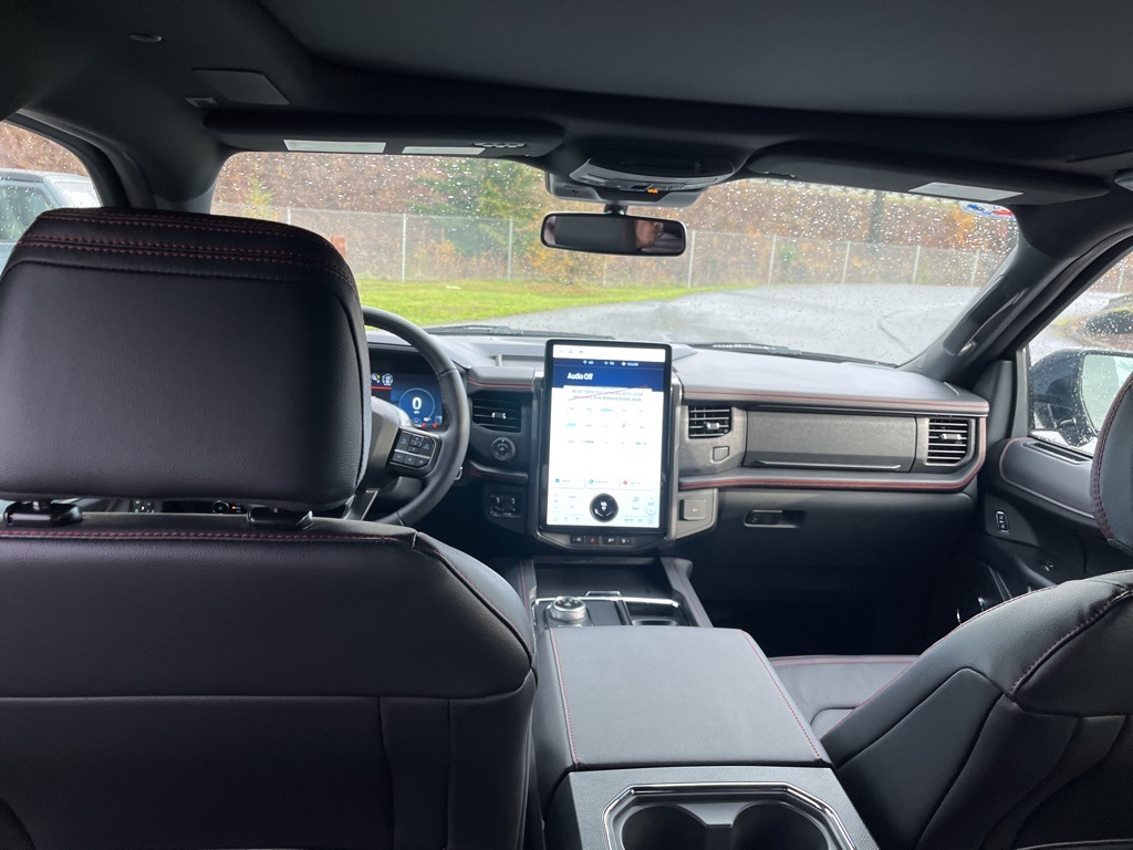 2024 Ford Expedition Limited photo 19