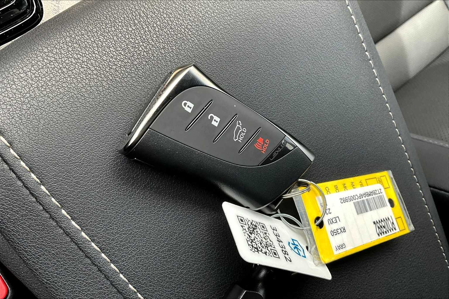 2023 Lexus RX Premium photo 14