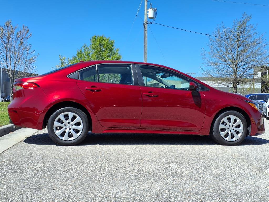2024 Toyota Corolla LE photo 7