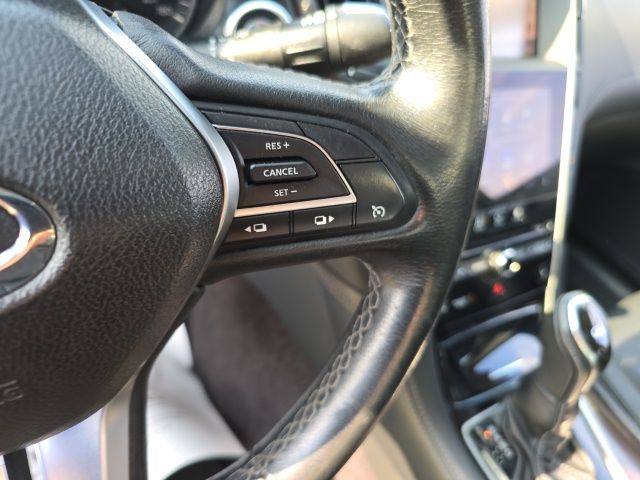 2018 Infiniti Q50 3.0t LUXE photo 16