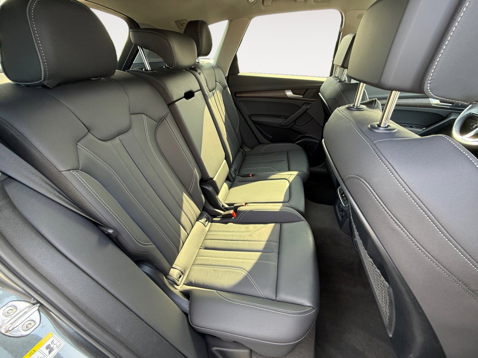 2025 Audi Q5 45 S line Premium Plus photo 14