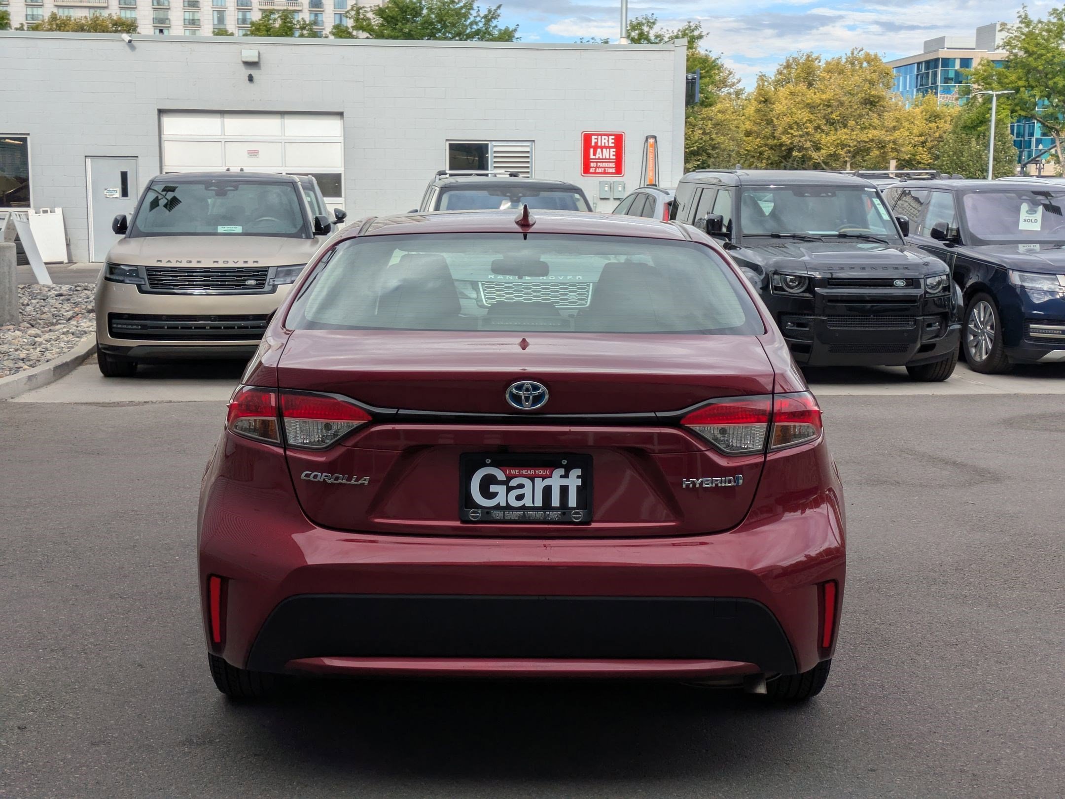 2022 Toyota Corolla Hybrid LE photo 4