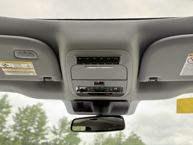2025 Ford F-350 Lariat photo 20
