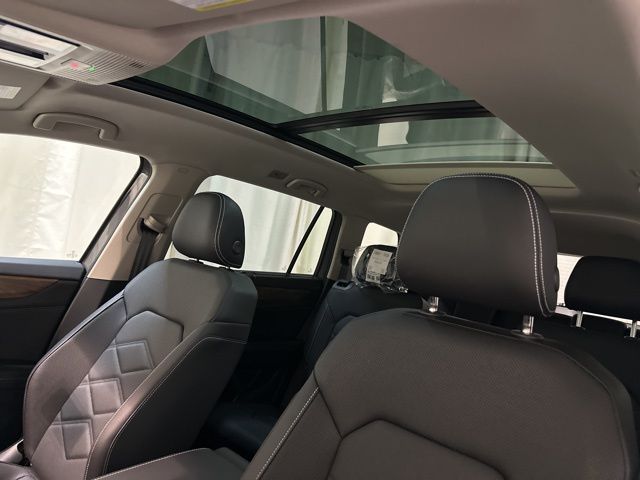 2026 Volkswagen Atlas SE Technology photo 22