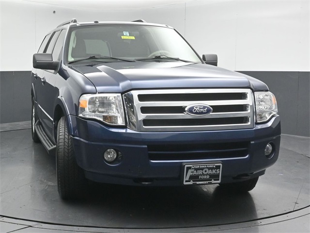 2013 Ford Expedition XLT photo 2