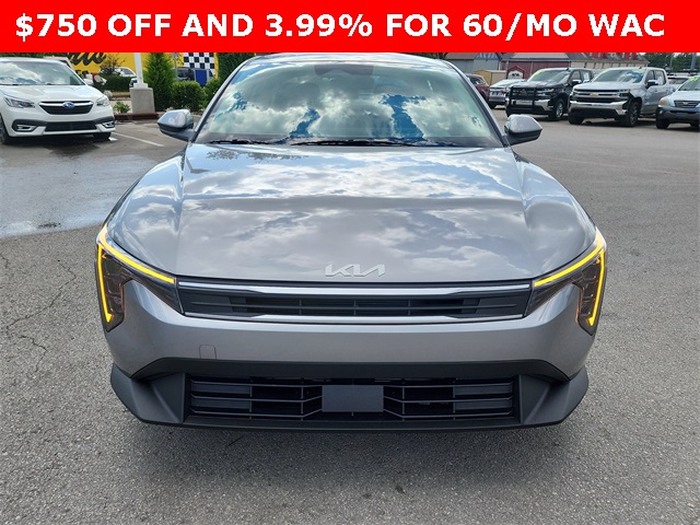 2025 Kia K4 LXS photo 6