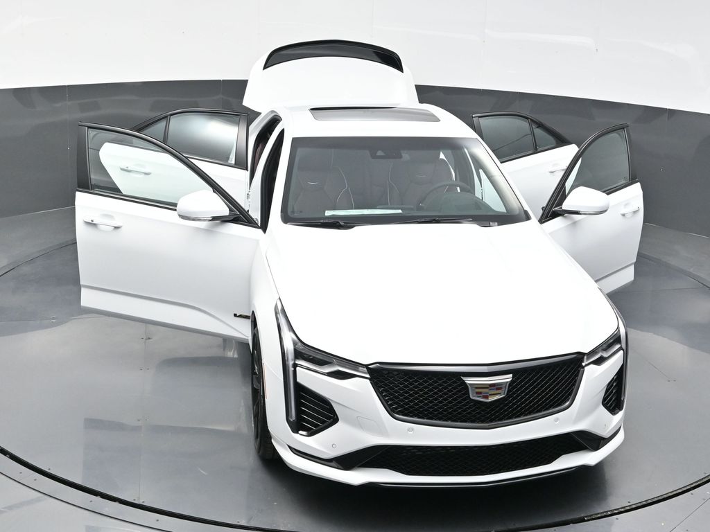 2025 Cadillac CT4 photo 24