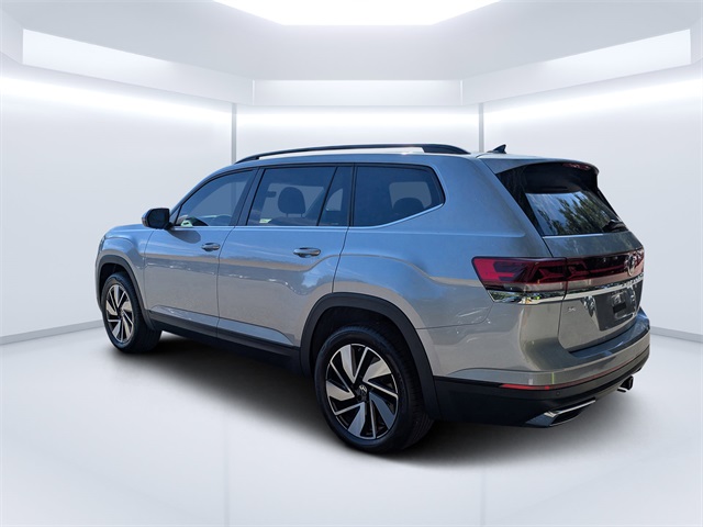 2026 Volkswagen Atlas SE Technology photo 4