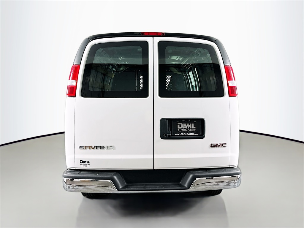 2023 Gmc Savana 2500 Cargo photo 3