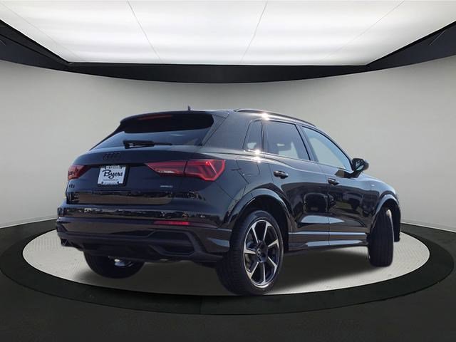 2025 Audi Q3 S line Premium Plus photo 4