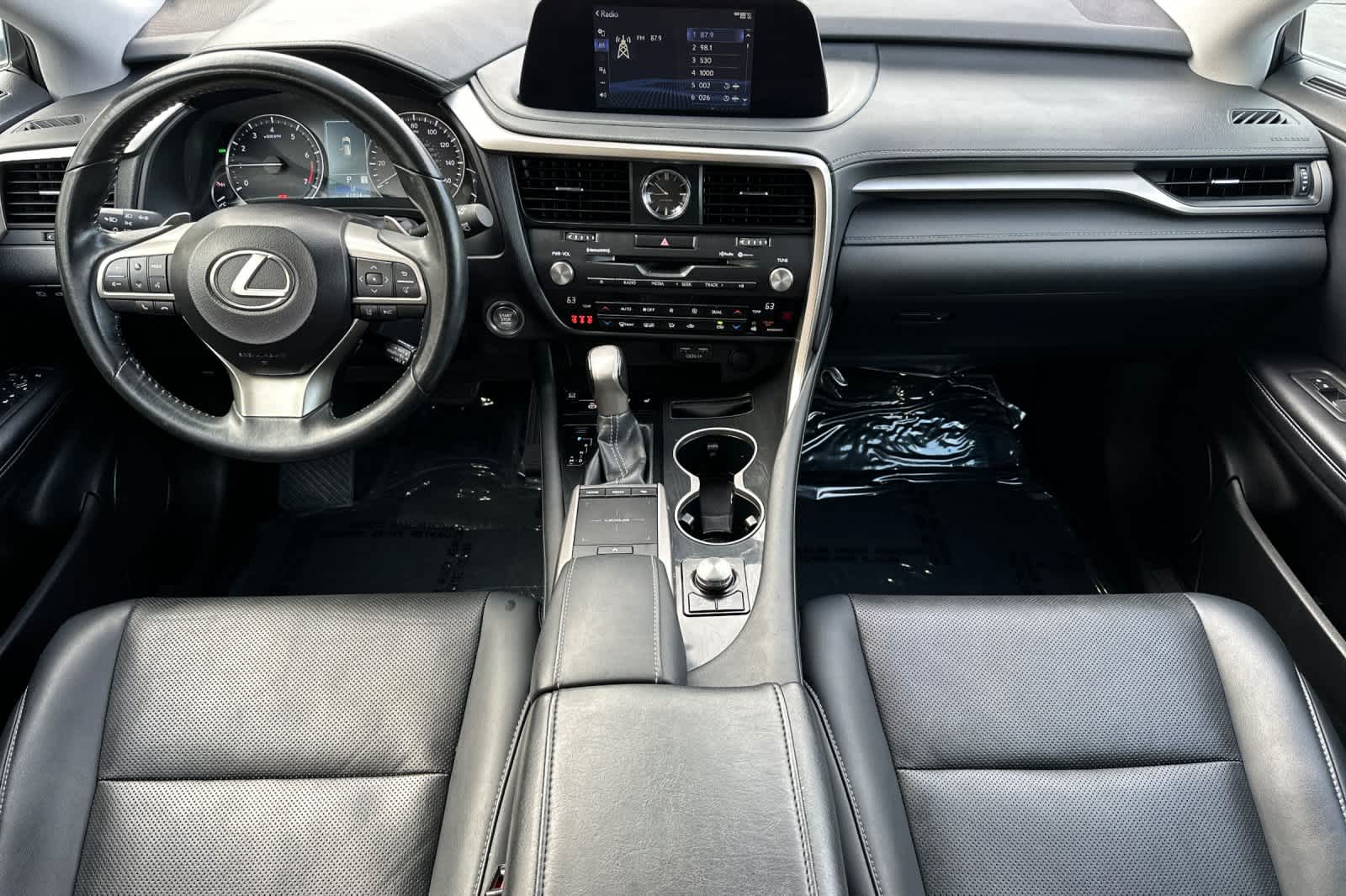 2021 Lexus RX photo 3