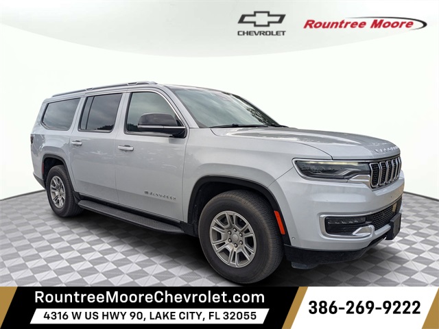 2024 Jeep Wagoneer L Series I's photo