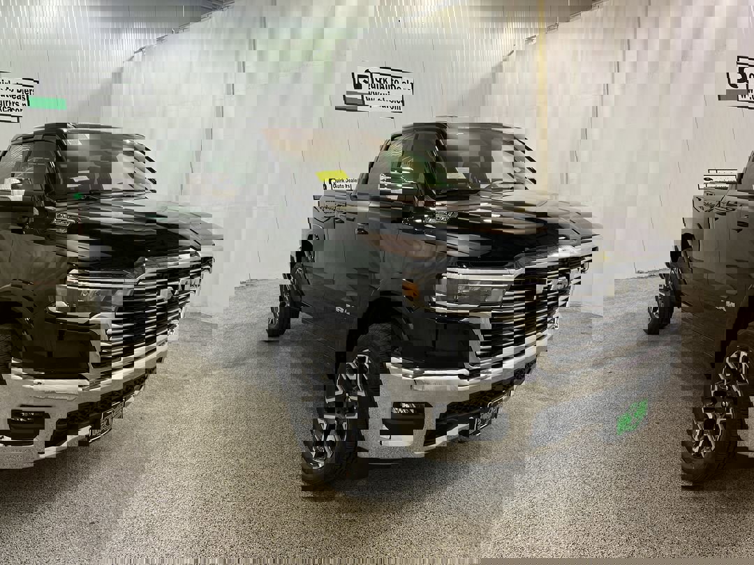 2026 RAM Ram 1500 Pickup Laramie's photo