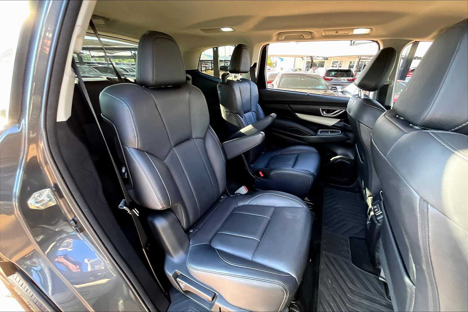 2021 Subaru Ascent Limited photo 19