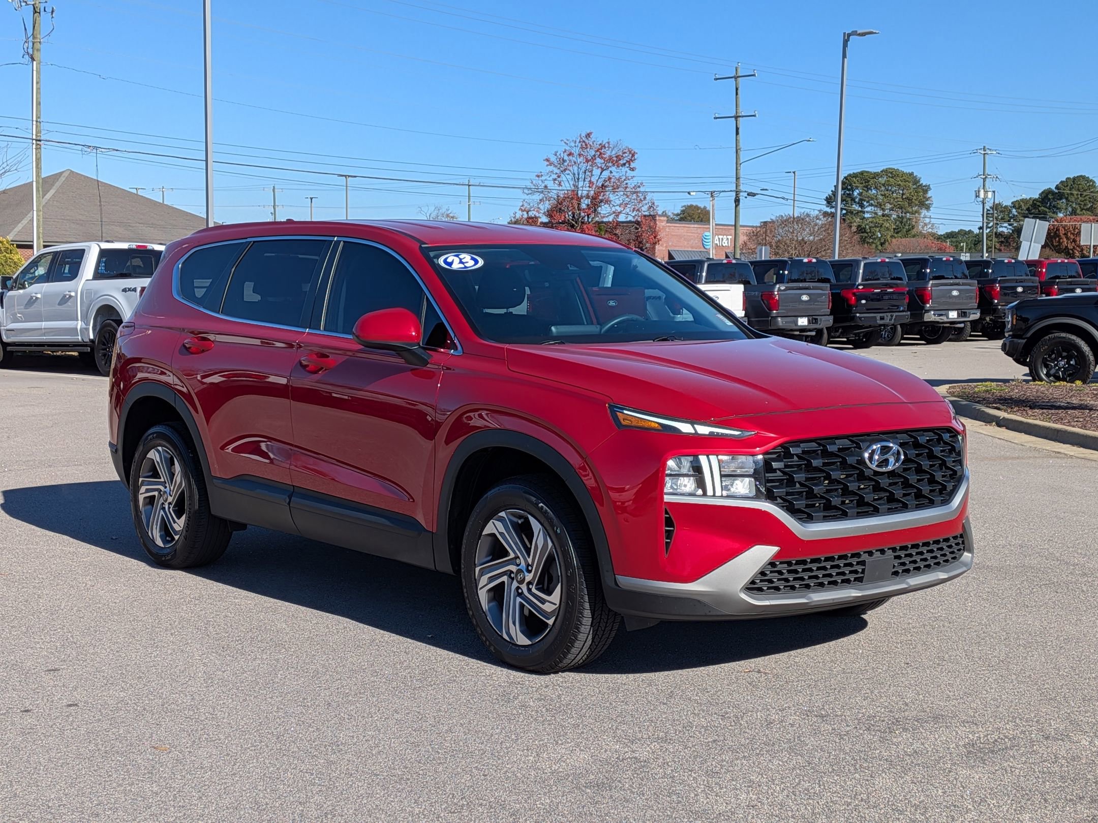 2023 Hyundai Santa Fe SE photo 3