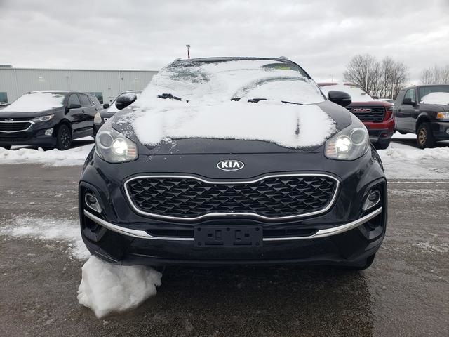 2020 Kia Sportage EX photo 2