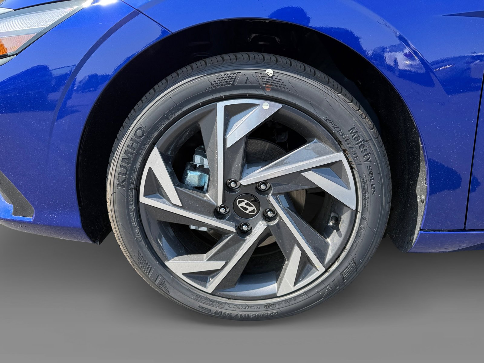 2025 Hyundai Elantra SEL Sport photo 9