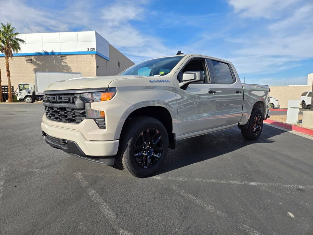 2026 Chevrolet Silverado 1500 Custom photo 2