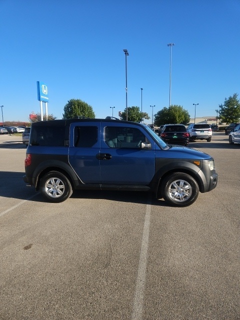 Used 2006 Honda Element EX with VIN 5J6YH18606L016002 for sale in San Marcos, TX