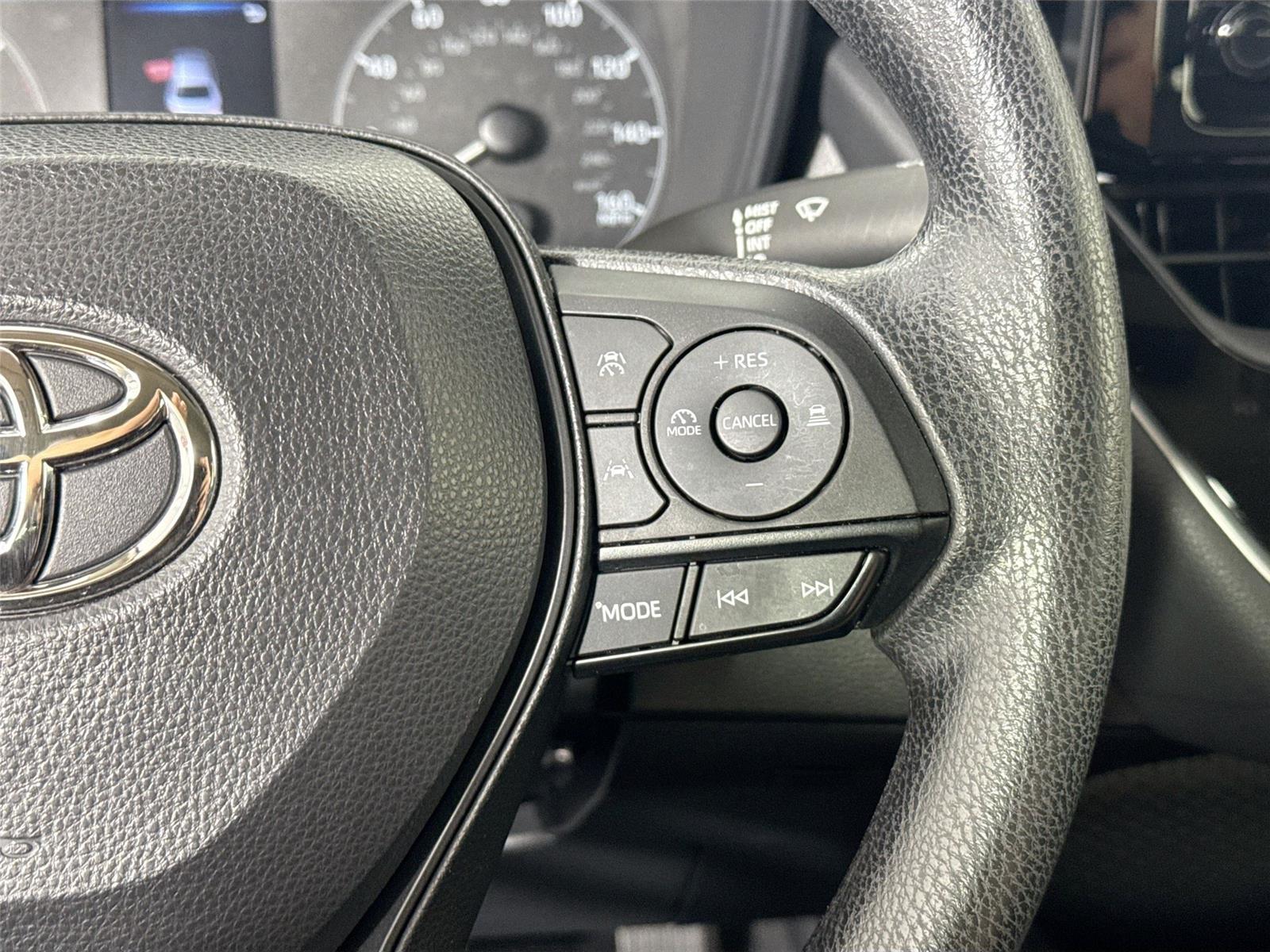 2024 Toyota Corolla Hybrid photo 17
