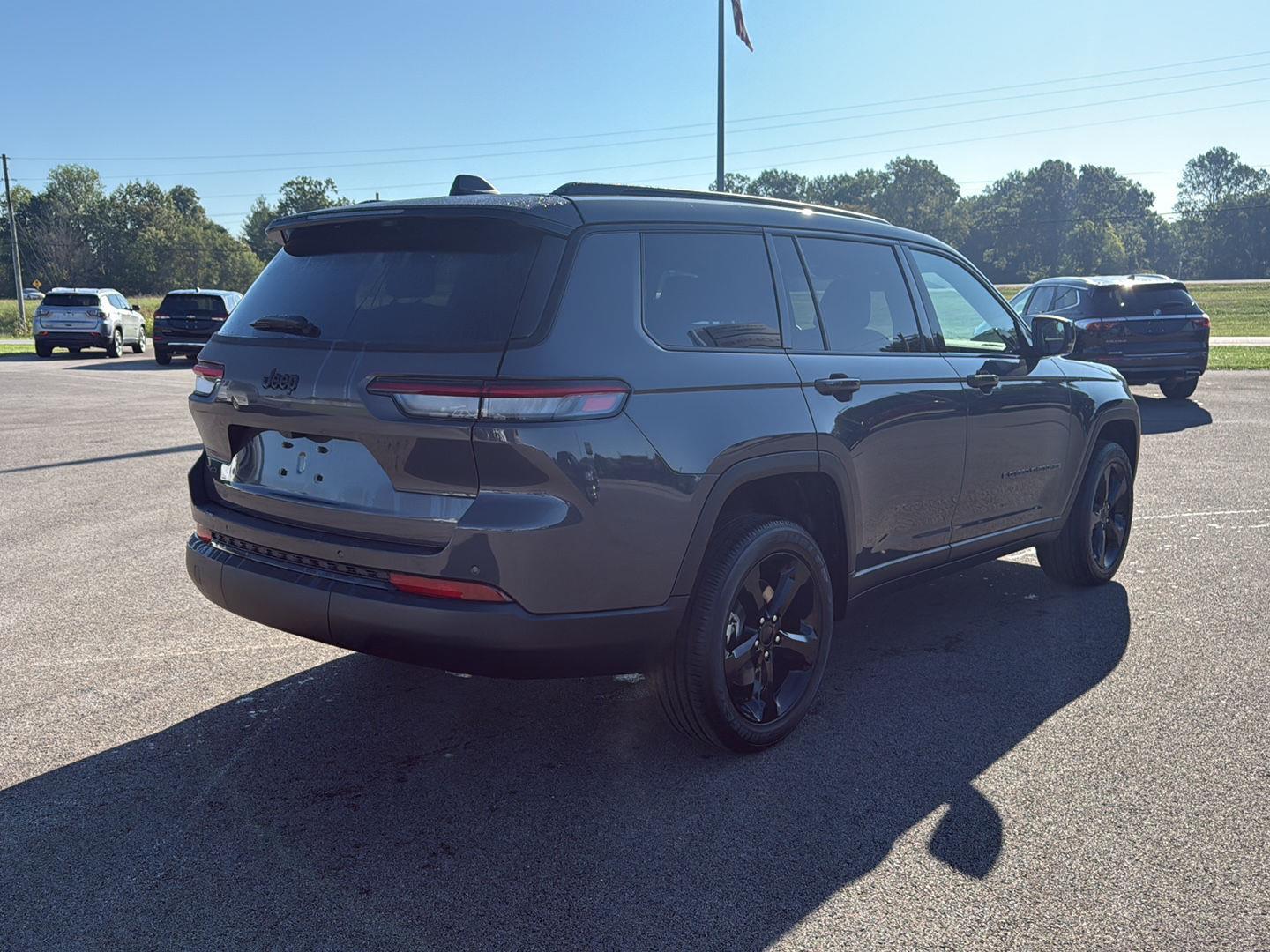 2025 Jeep Grand Cherokee Altitude X photo 13