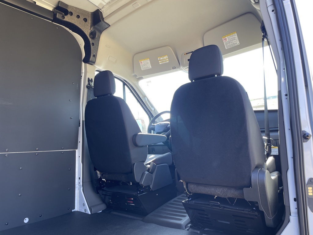 2024 Ford Transit Cargo Van photo 4