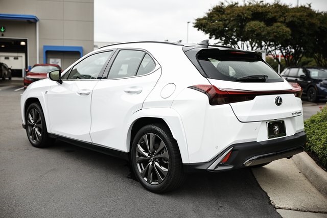 2024 Lexus UX 250h F SPORT Handling photo 7