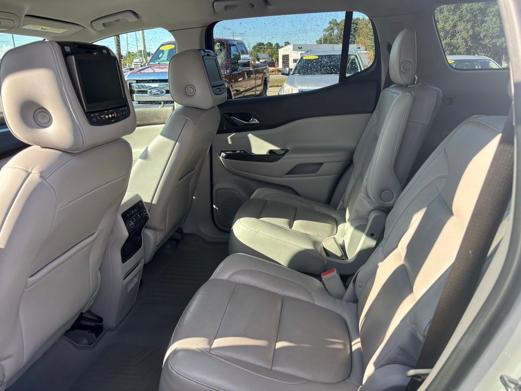 2017 Gmc Acadia SLT photo 5