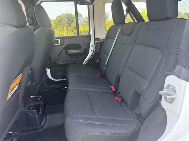 2021 Jeep Wrangler Unlimited Sport S photo 17