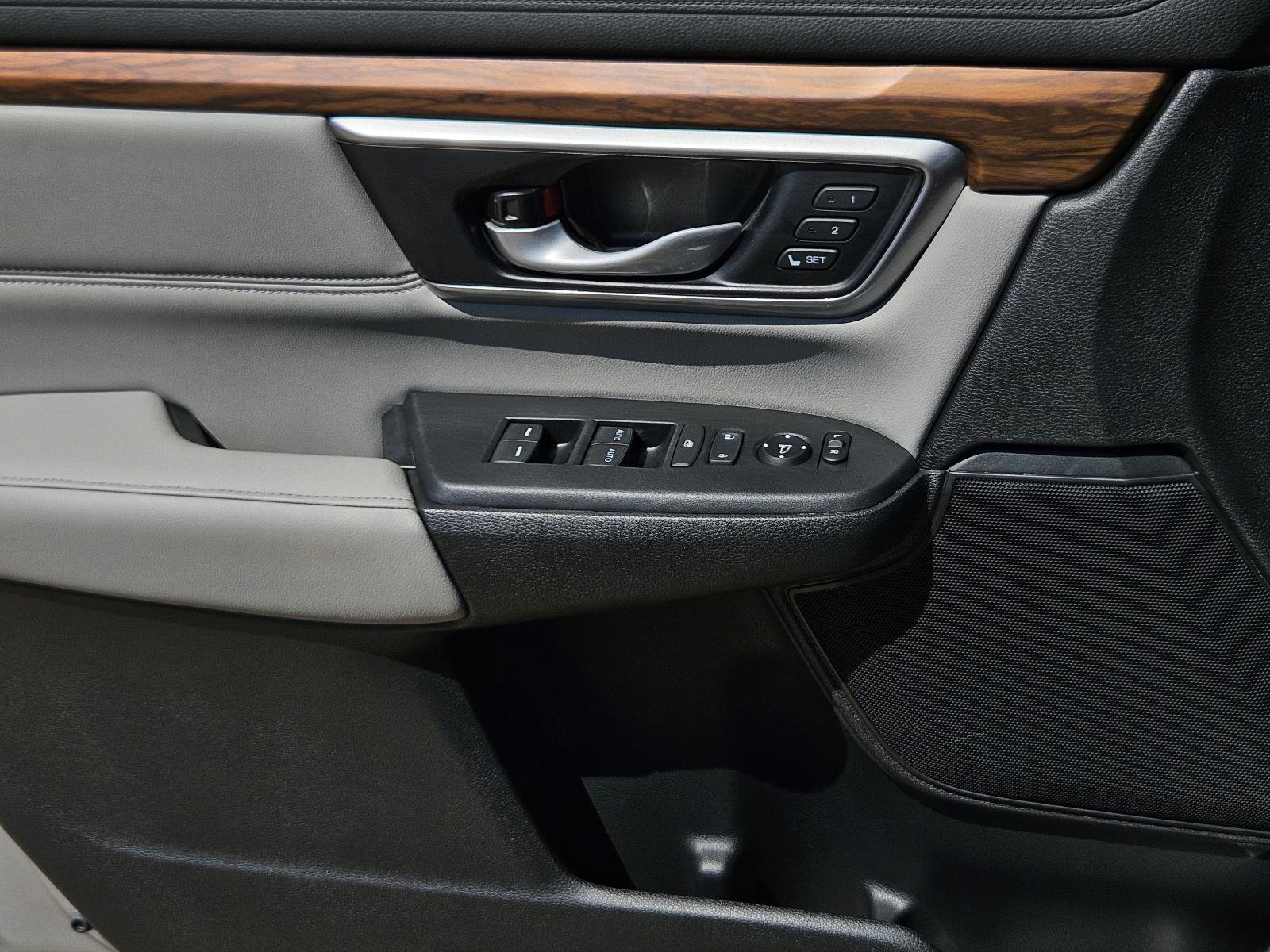 2022 Honda CR-V EX-L photo 24