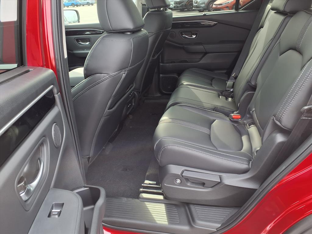 2025 Honda Pilot EX-L photo 5