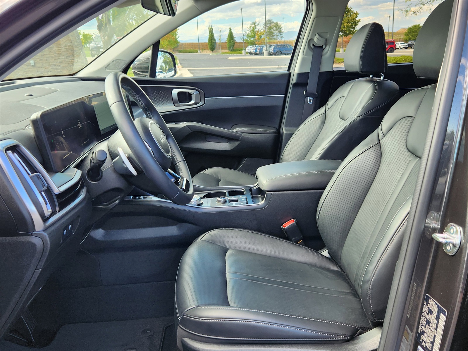 2025 Kia Sorento Hybrid EX photo 6