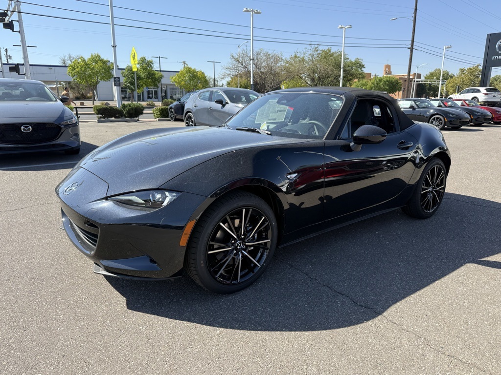 2024 Mazda MX-5 Miata Miata Grand Touring photo 9