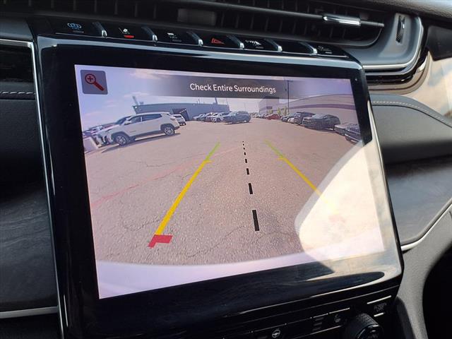 2023 Jeep Cherokee 4xe photo 6