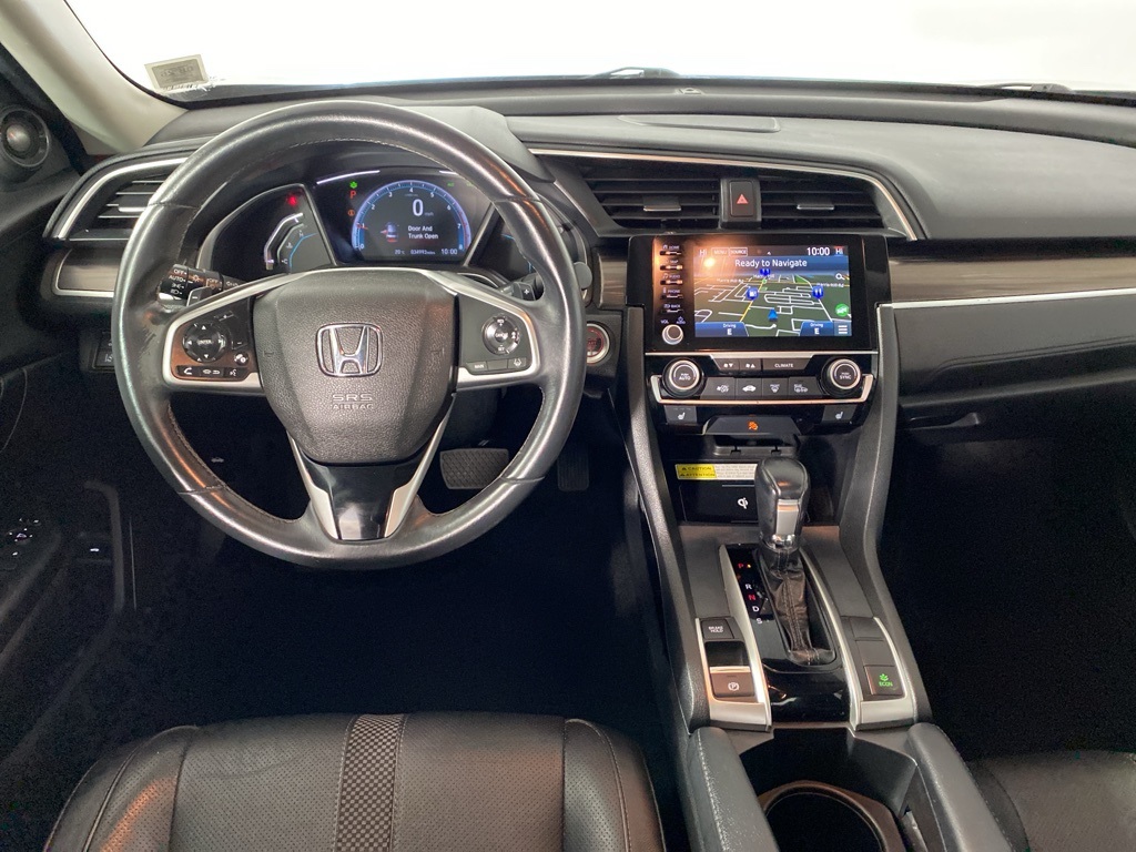 2019 Honda Civic Touring photo 21