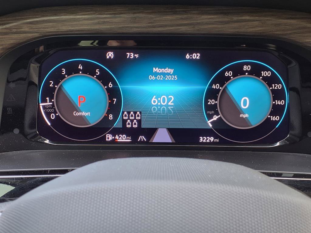 2025 Volkswagen Atlas SEL Premium R-Line photo 13