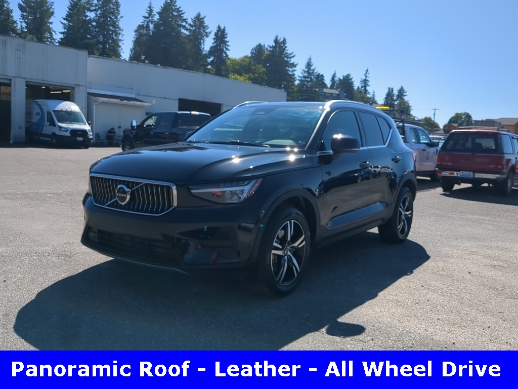 2024 Volvo XC40 Core photo 18