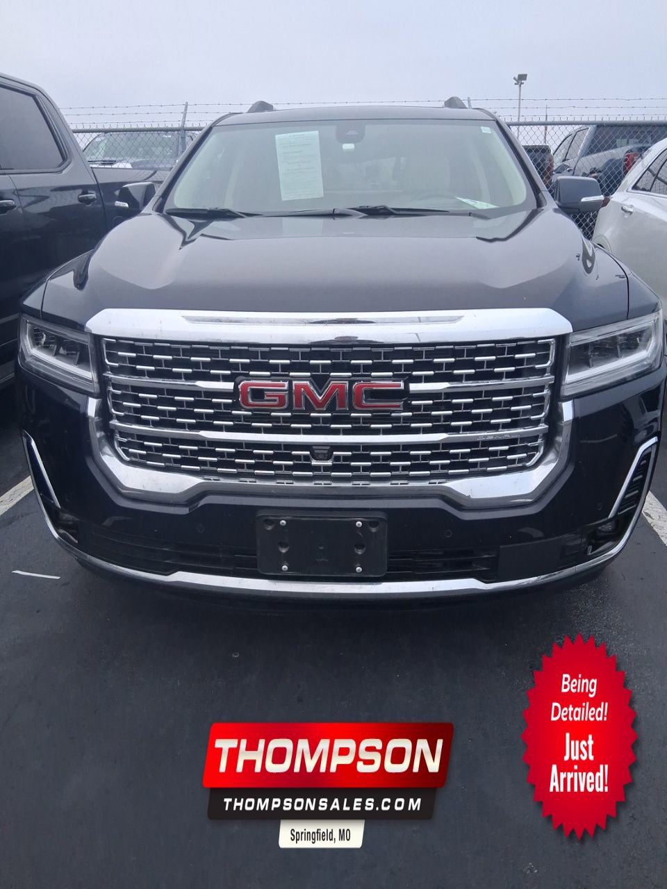2022 GMC Acadia Denali's photo