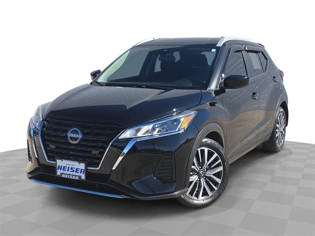 2022 Nissan Kicks SV