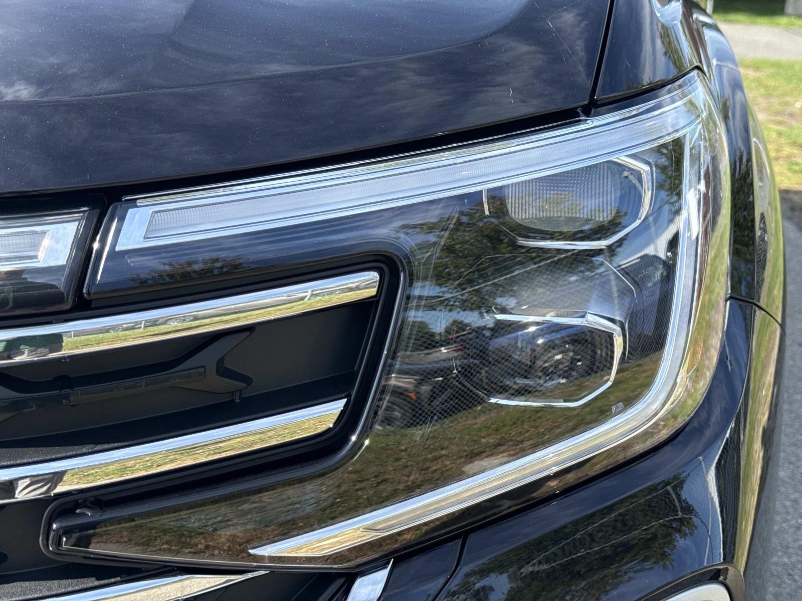 2026 Volkswagen Atlas SE Technology photo 3