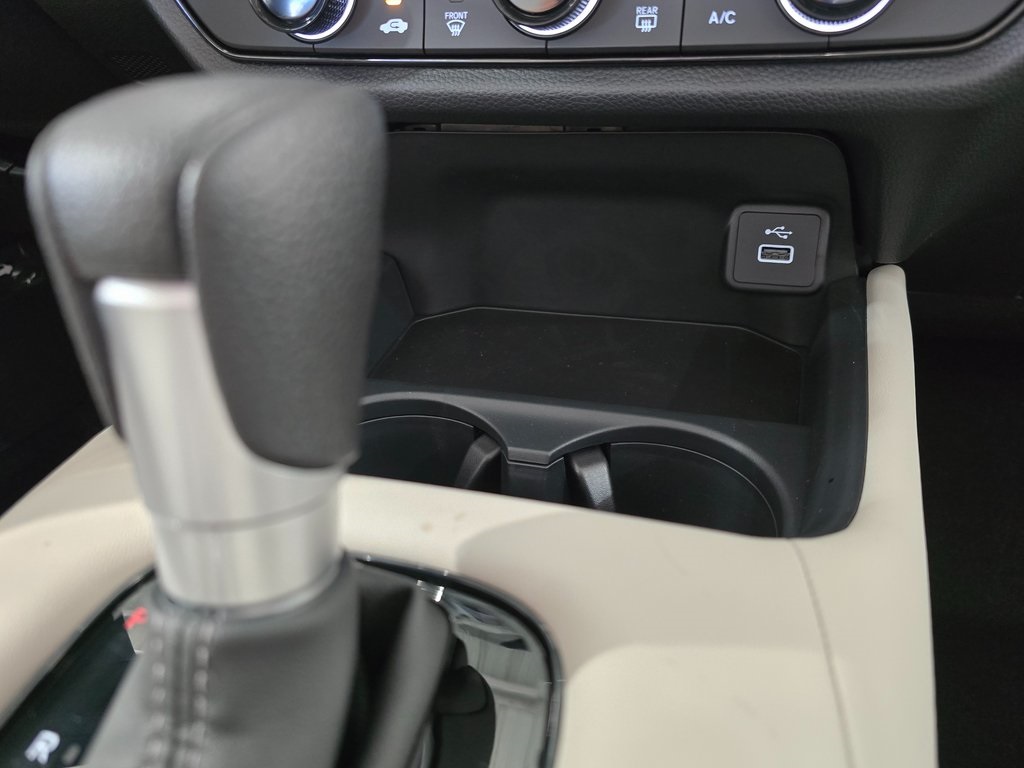 2025 Honda HR-V LX photo 31