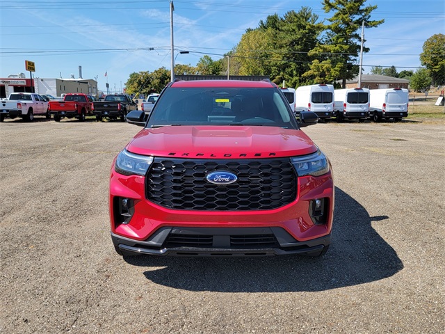 2025 Ford Explorer ST-Line photo 7